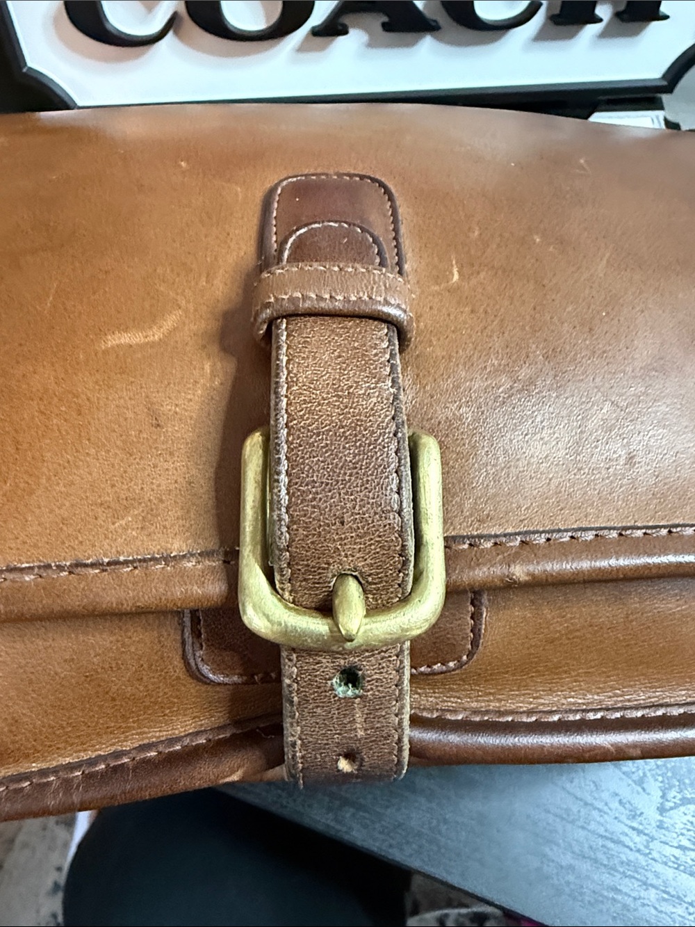 Coach Vintage 70’s Small Saddle Bag - Picture 6 of 10
